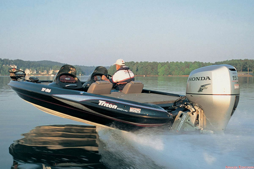 4х-тактный лодочный мотор HONDA BF150 XU