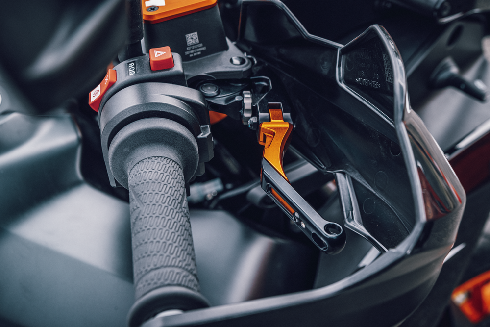 Рычаг тормоза KTM (BRAKE LEVER) 63513902044