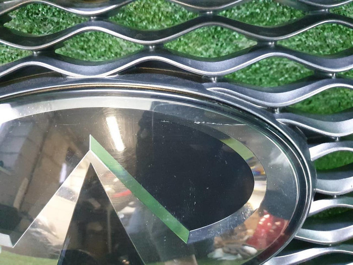 Решетка радиатора Infiniti QX50 2 (2017-н.в.)