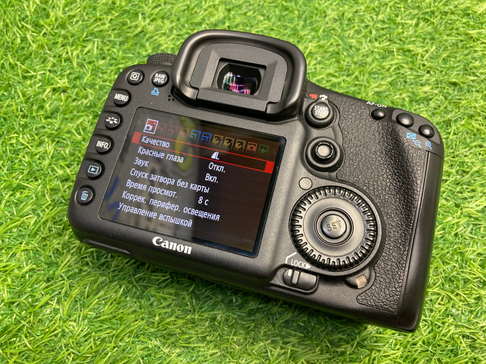 Canon EOS 7D (212.600 кадров)