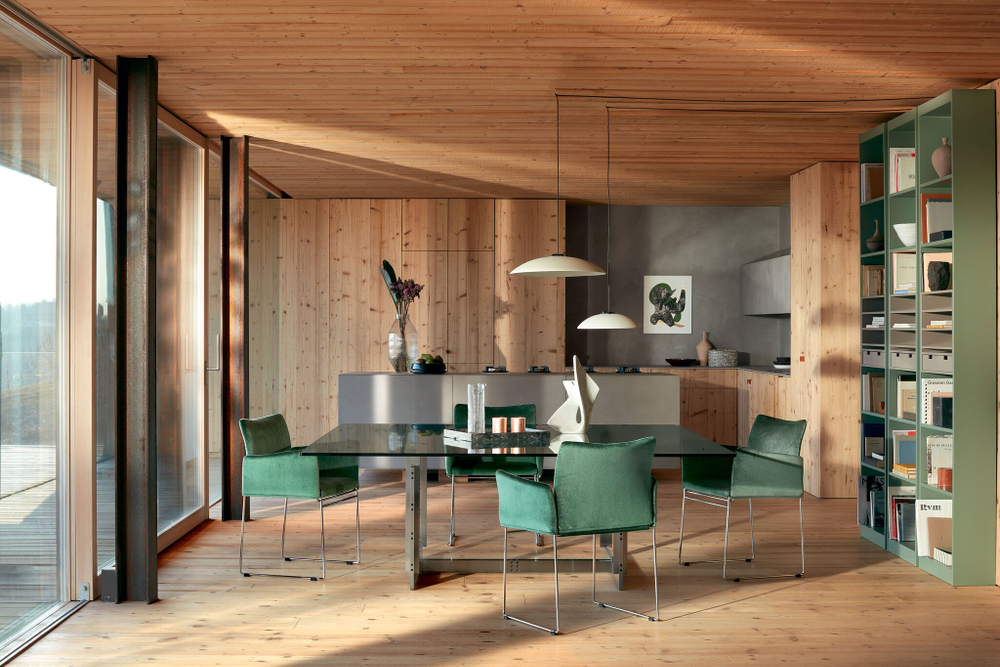 Стол Cassina SARPI