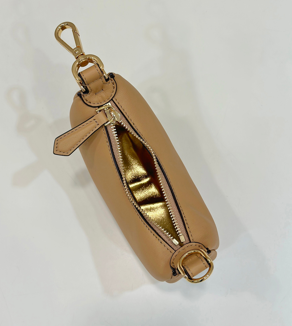 Fendi Fendigraphy Nano 16 cm