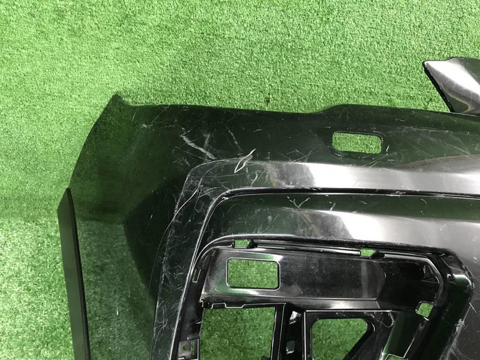 Бампер передний Subaru Forester 5 SK (2018-2021)