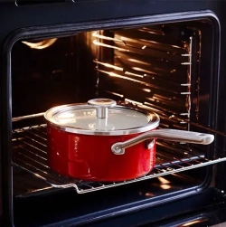 KitchenAid Кастрюля эмалированная 20 см 2,4 л с крышкой Empire Red