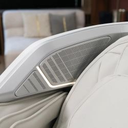 Массажное кресло Orlauf Angel White