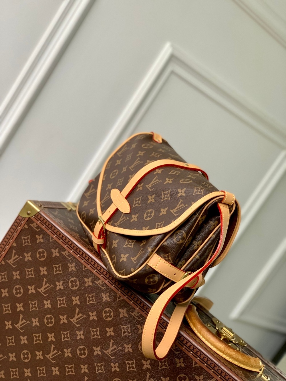 Louis Vuitton Saumur BB