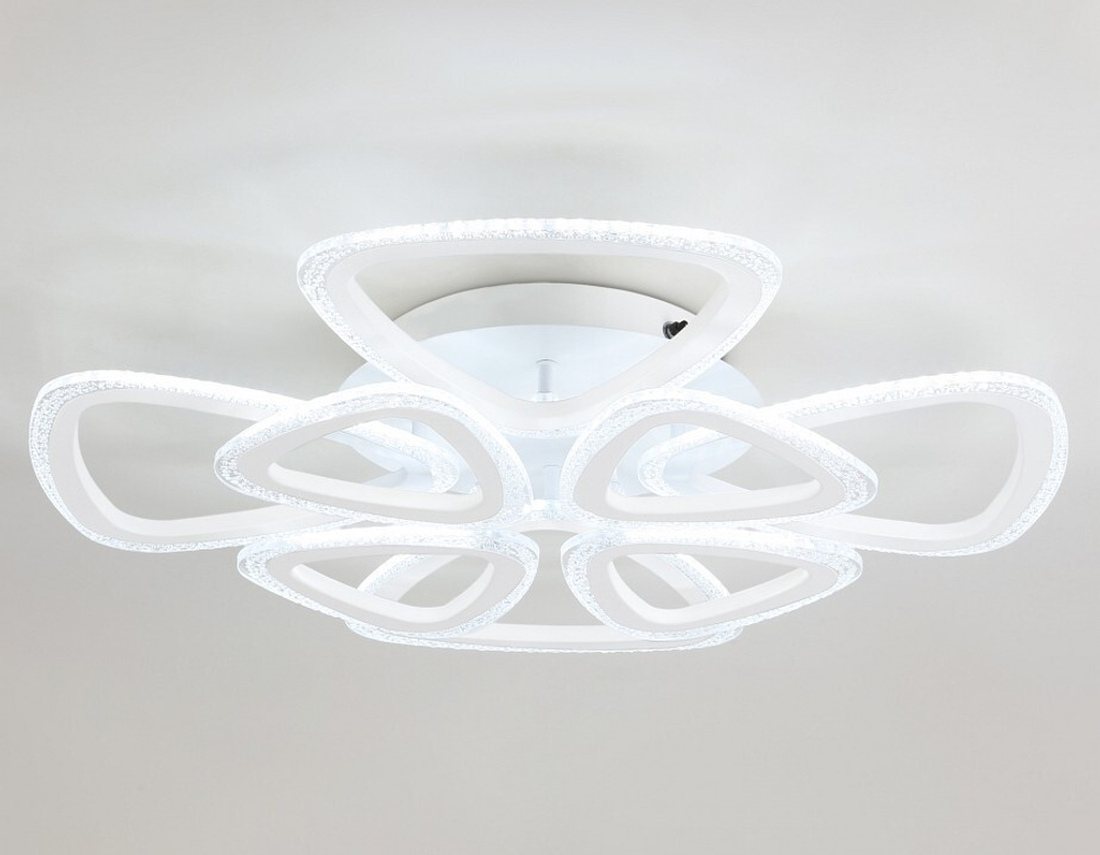 Потолочная люстра Ambrella Light FA FA4515
