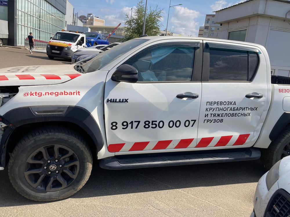 Toyota HILUX Комфорт 2.8d АКП