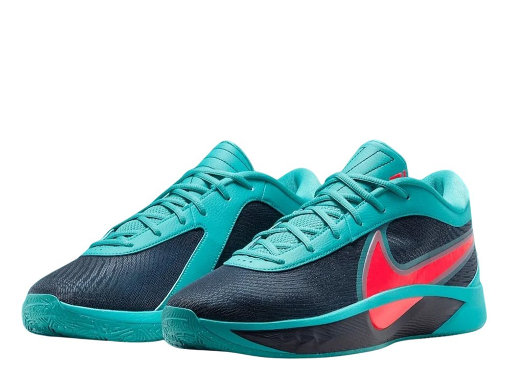 Баскетбольные кроссовки Nike Giannis Freak 6