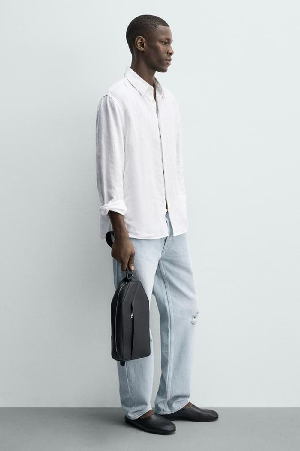ZARA ВЕРТИКАЛЬНАЯ СУМКА ИЗ РЕЛЬЕФНОЙ ТКАНИ, ЧЕРНЫЙ