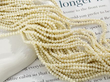 Фианиты 3,2мм, огранка (нить бусин)