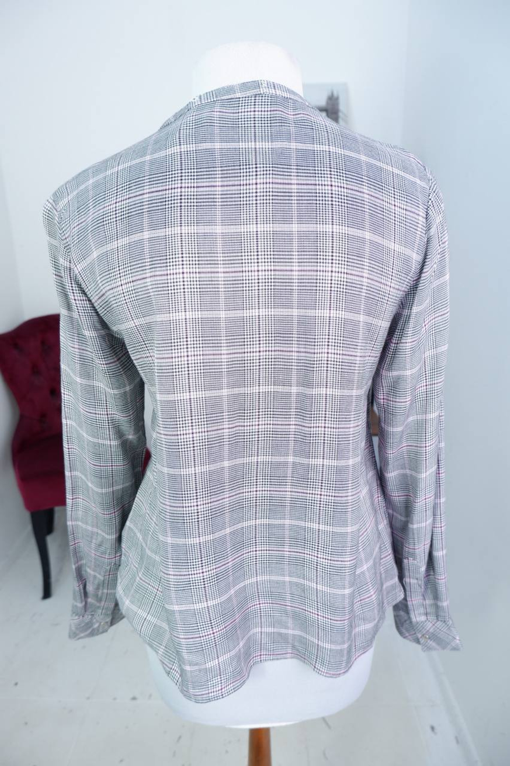 Блузка Stradivarius для офиса, маркировка М, визуально 46 размер