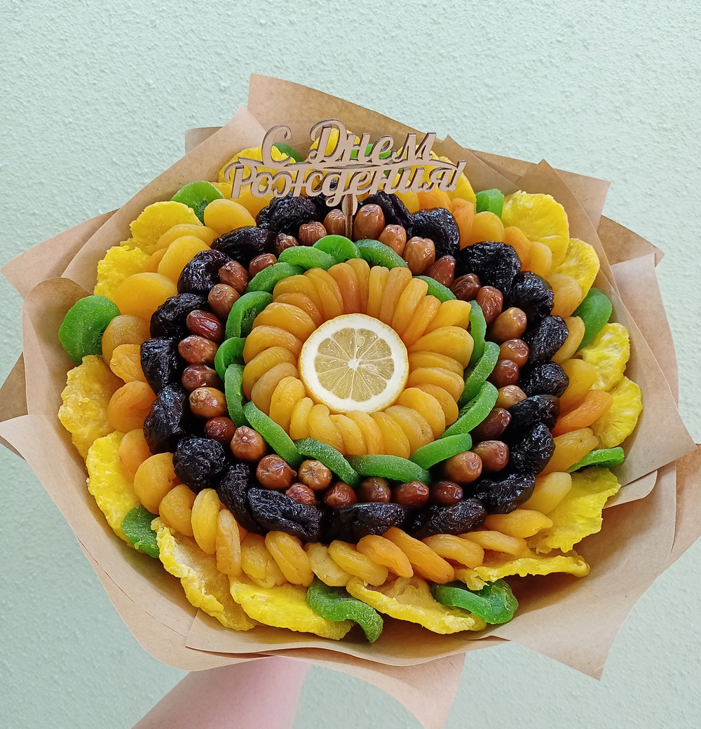 Букет из сухофруктов "К чаю"