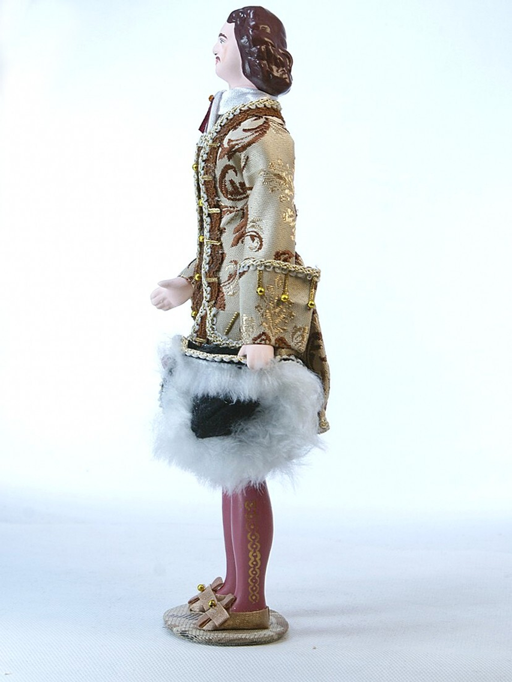 Кукла коллекционная Пётр Первый в бальном костюме