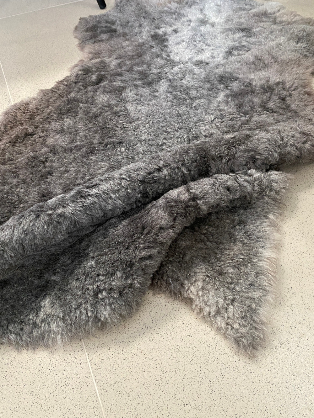 Шкура коврик меховой прикроватный овчина, 110х60 см.