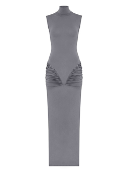 Платье макси со сборкой на бедрах