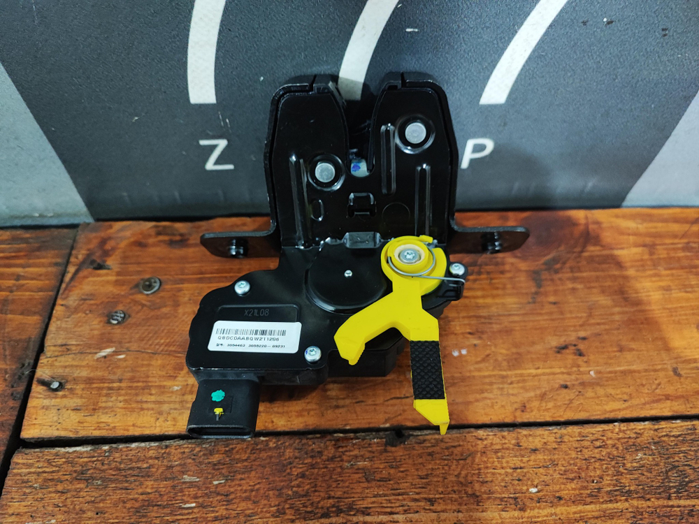 Замок крышки багажника Haval Jolion 21-нв Новый Оригинал 6305100XNZ01A