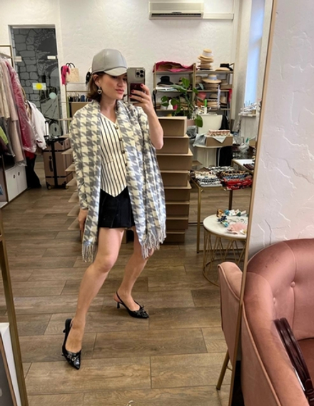 Палантин серая лапка