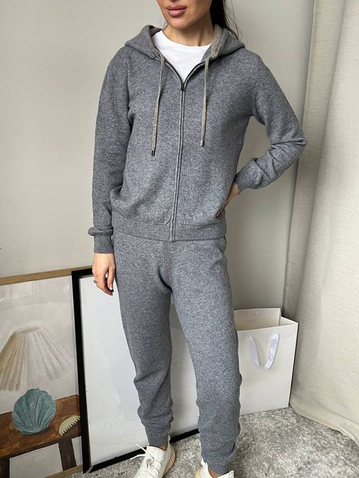 Кашемировый костюм Giorgetti, XS