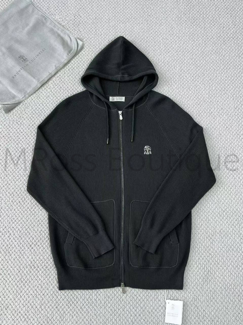 Мужской спортивный костюм Brunello Cucinelli черно пепельного цвета