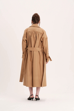 Классический бежевый тренч
