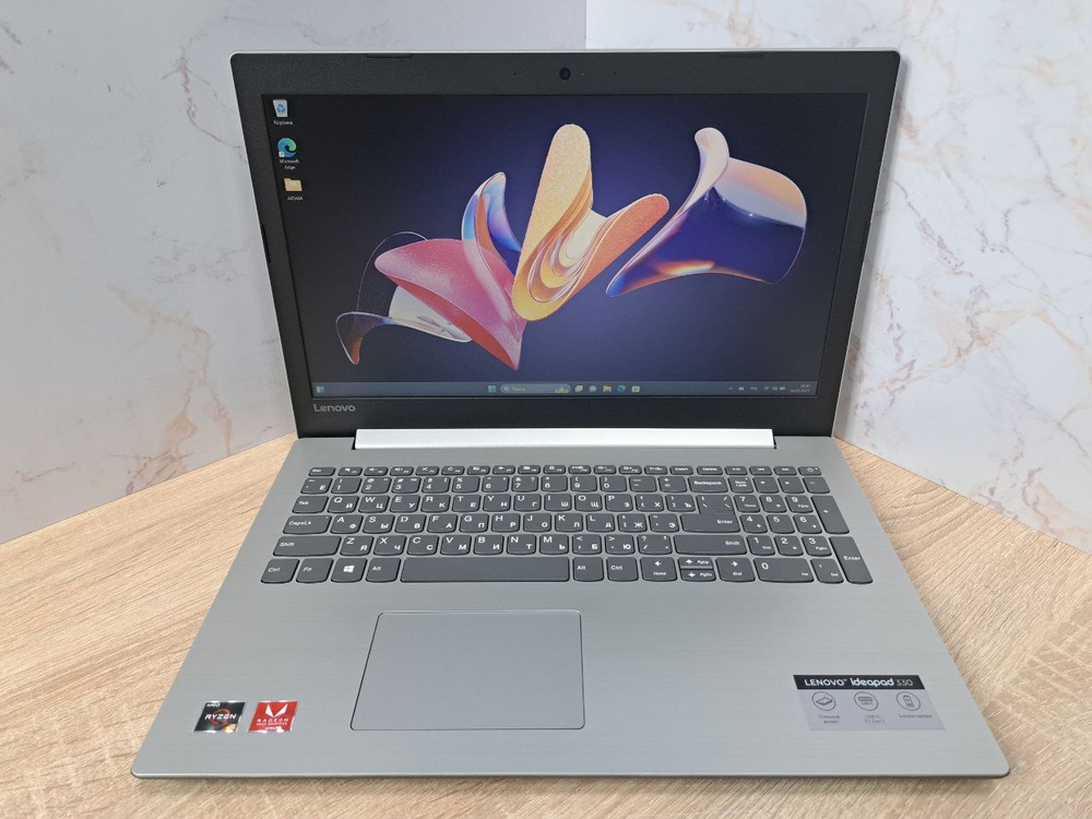 Ноутбук Lenovo 330-15ARR. Конфигурация: Ryzen 5 2500U/8GB/1TB/Radeon 540/DOS/FHD