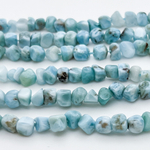 Бусины Ларимар, размер около 5 мм, цена за отрезок 19 см (1/2 нити)