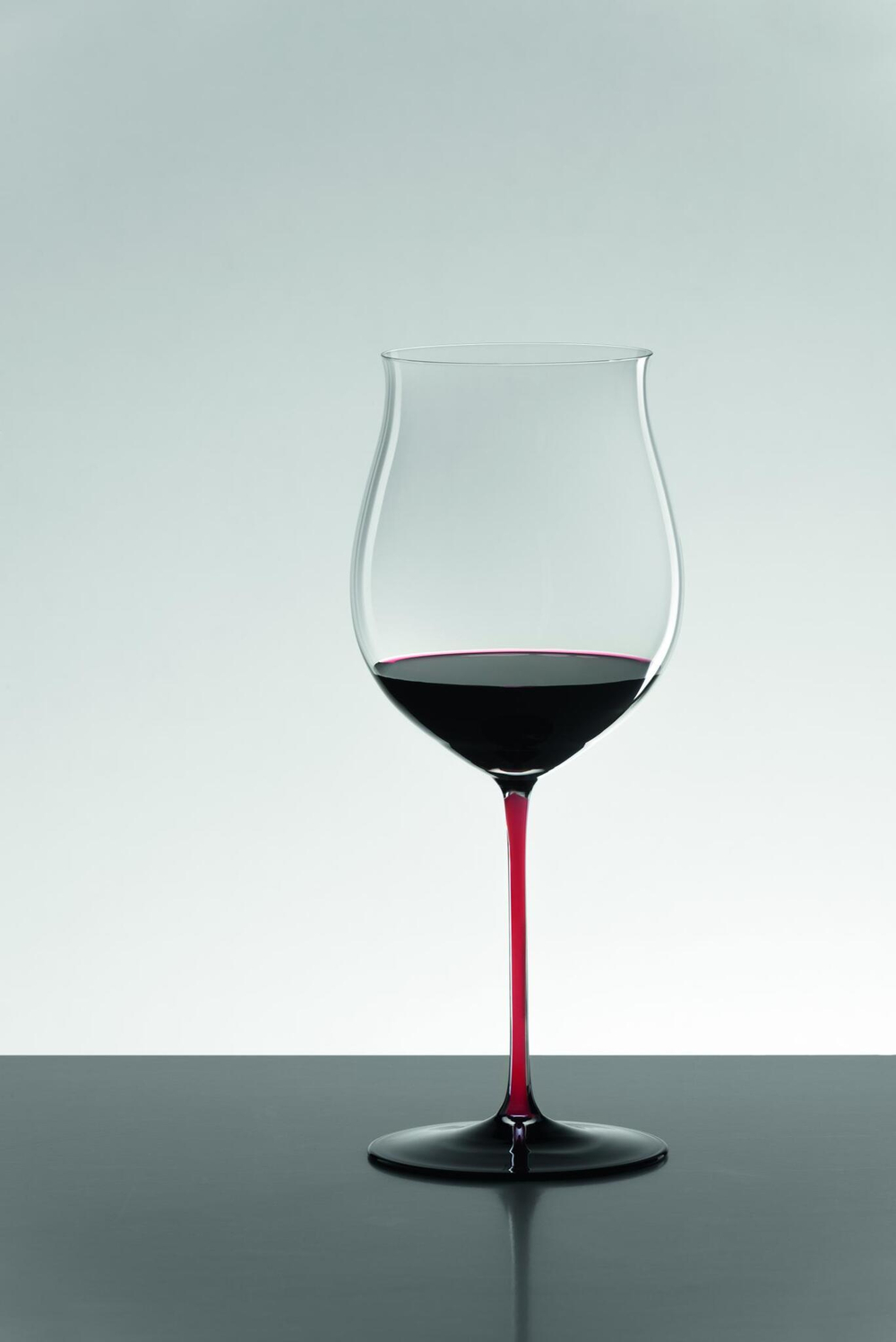 Бокал для красного вина Bourgundy Grand Cru  1050 мл Sommeliers Black Series  Riedel