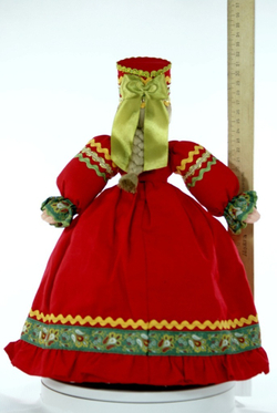Русский костюм. Кукла на чайник. Текстиль.