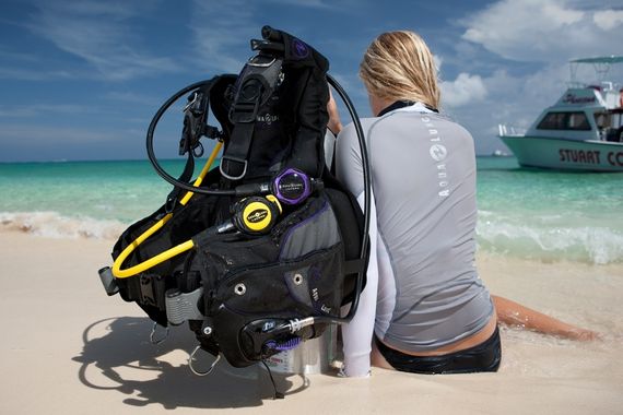 Жилет-компенсатор Aqua Lung Soul i3 Black/Silver/Pink