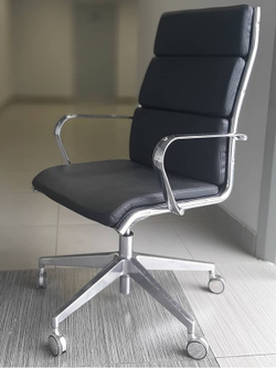 Paff кресло на пятилучье (серия на металлокаркасе)