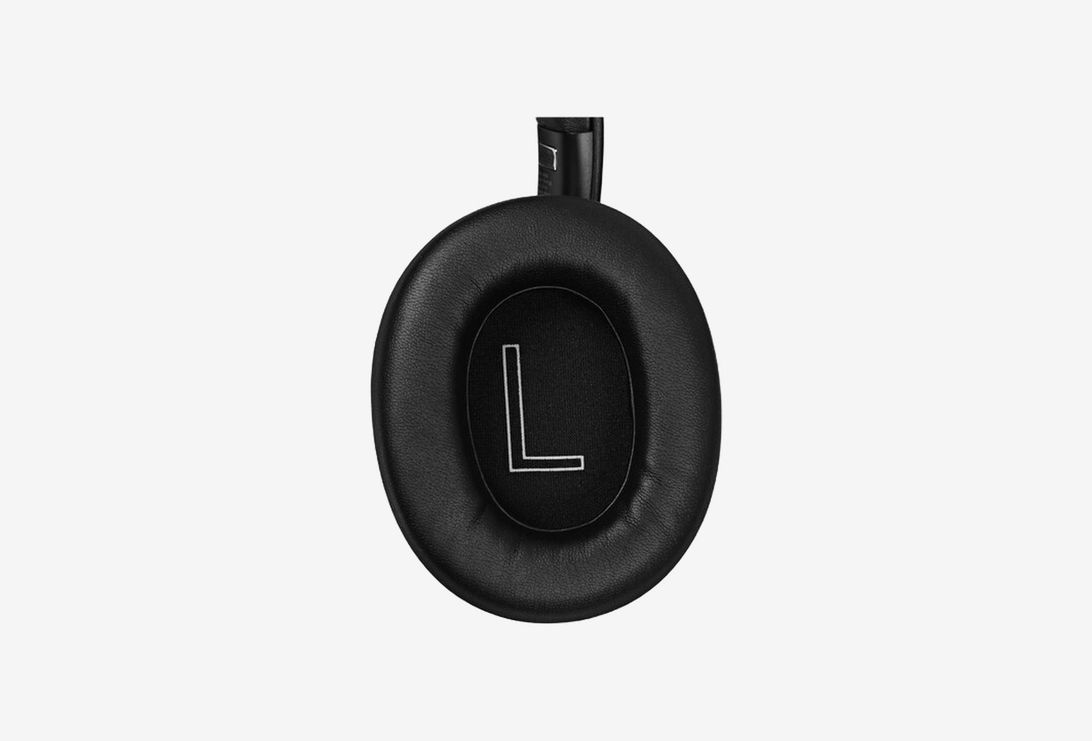 1907859_0426330101156