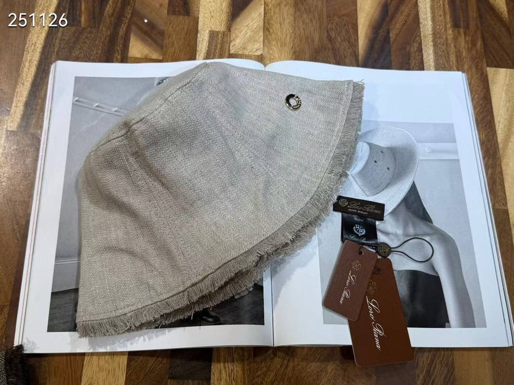 Панама Loro Piana