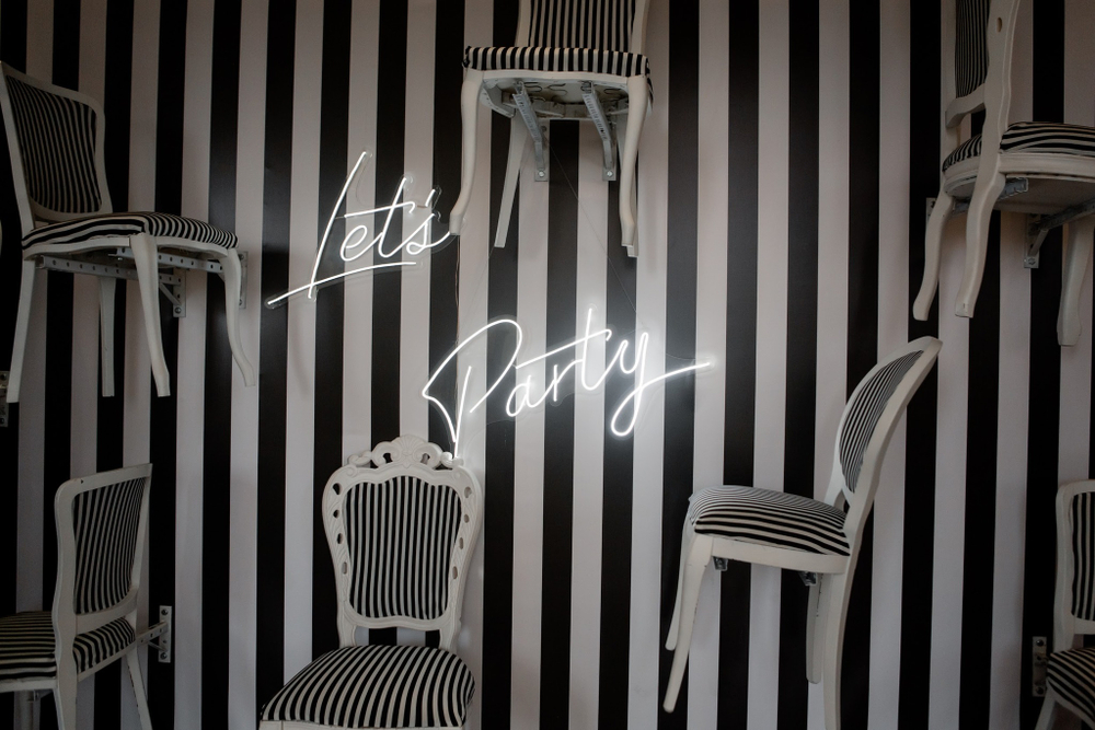 Black & White Party