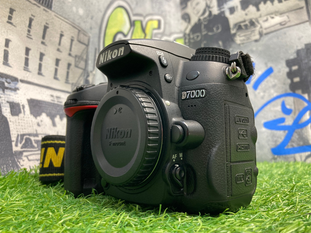 Nikon D7000 142.200 кадров