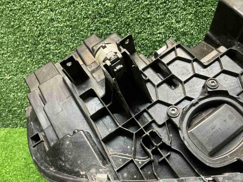 Фара левая BMW X7 G07 (2019-2022) Laser Light