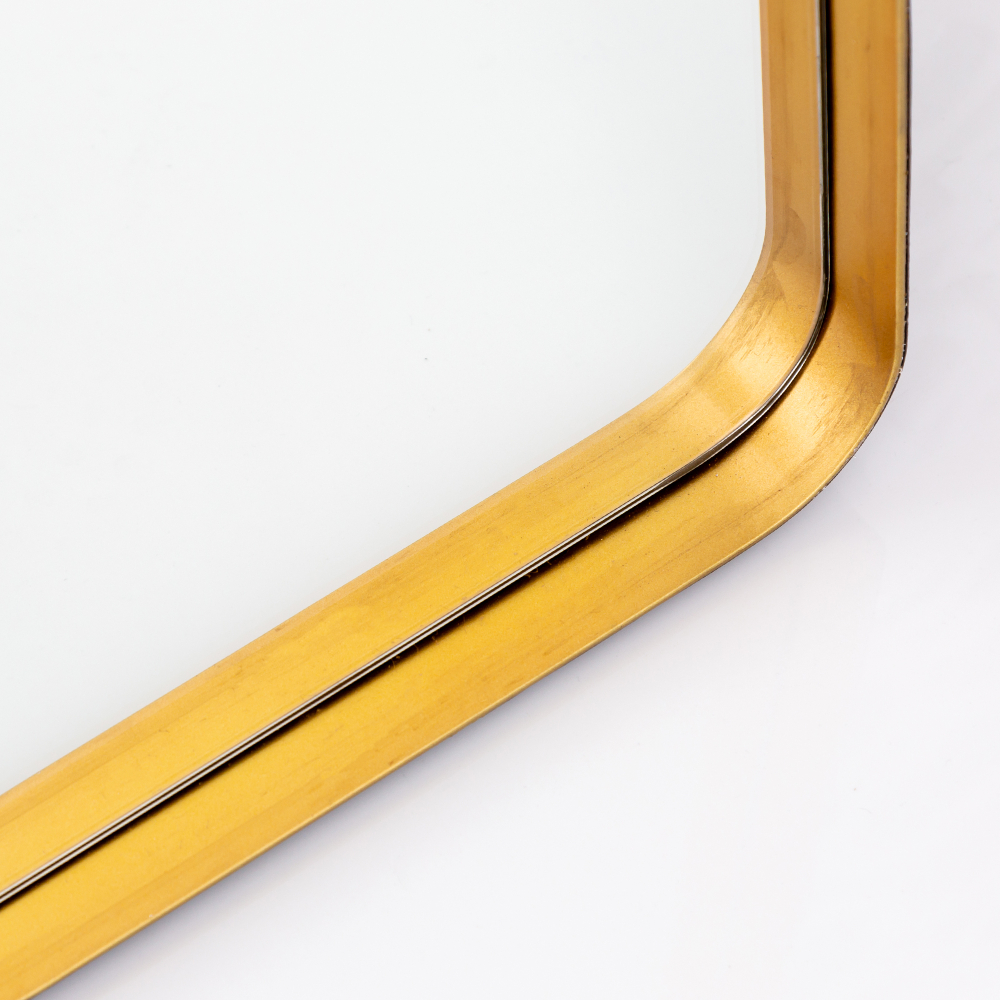 Зеркало Объект мечты Лео блэк