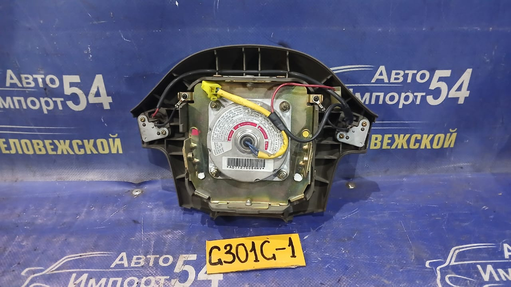 Подушка безопасности водительская DAIHATSU PYZAR 1997