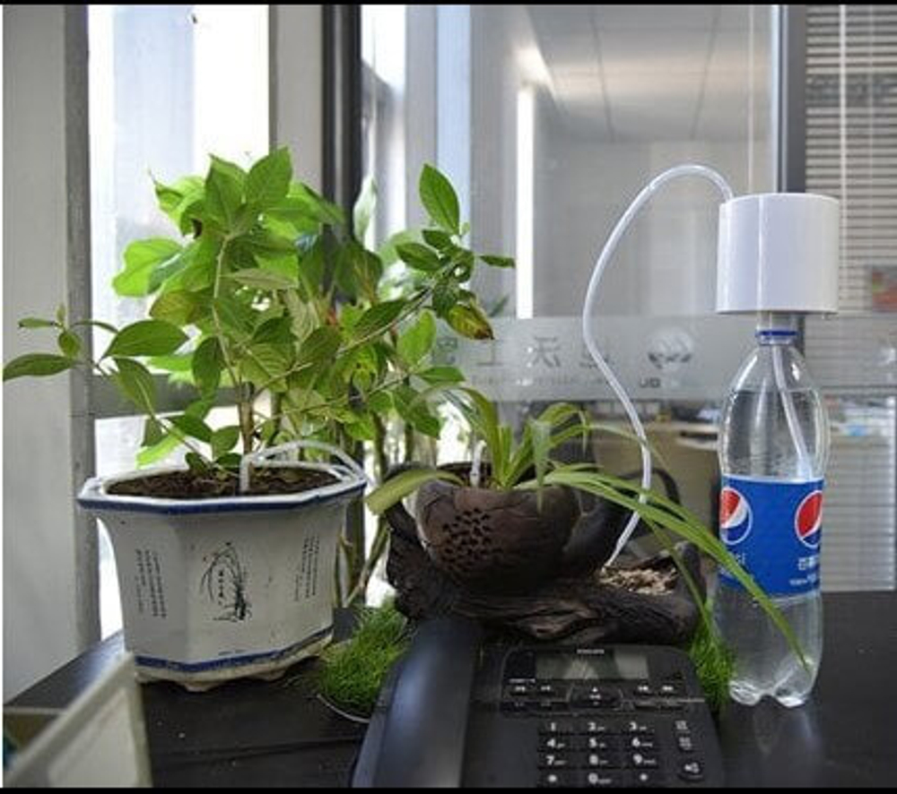 Набор для капельного полива домашних растений с таймером