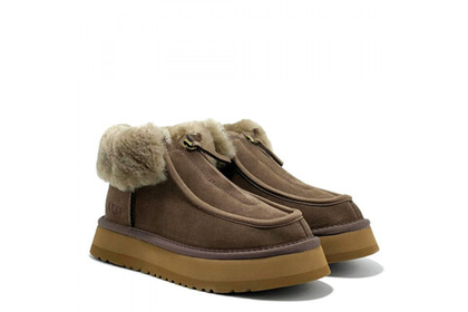 UGG Funkette Platform Boots Cappuccino