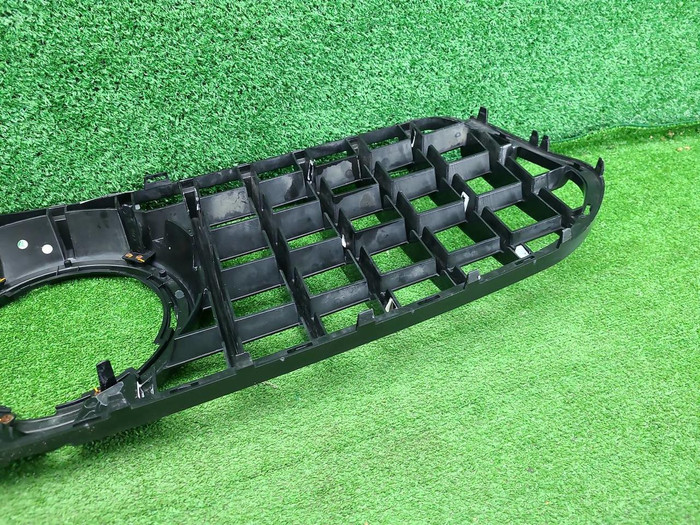 Решетка радиатора Mercedes GLE V167 (18-24) AMG