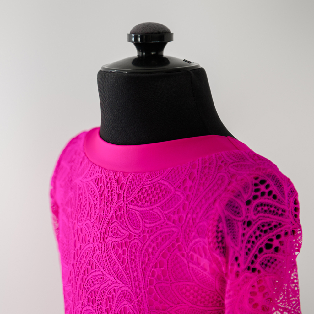 платье с гипюром