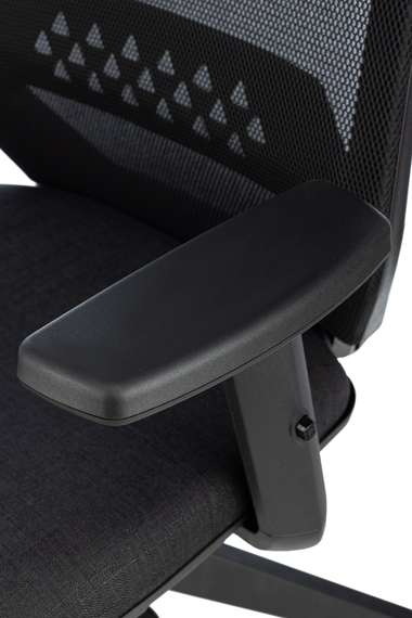 Кресло Бюрократ MC-611NL черный TW-01 38-418 сетка/ткань крестов.4-луч. Пластик