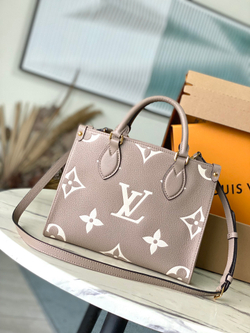 Louis Vuitton Onthego PM