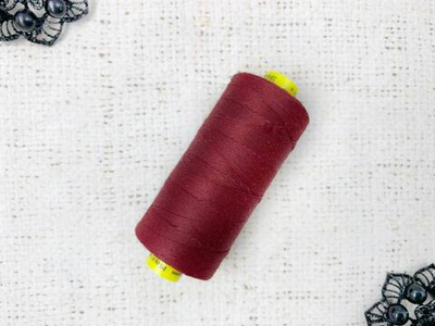 Нитки Gutermann Mara №30, 300м, бордо