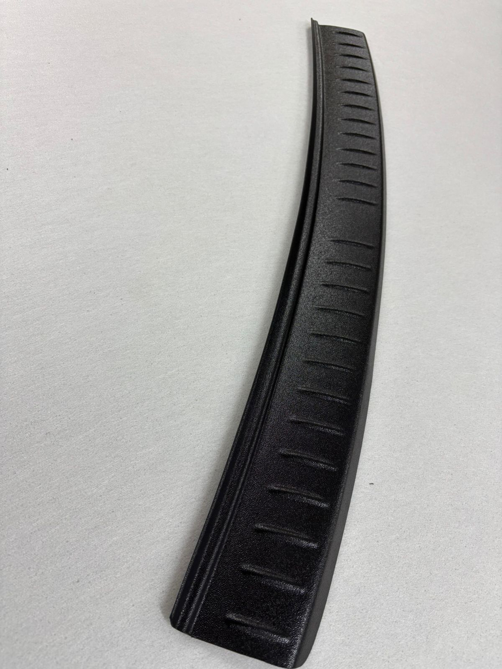 Накладка на Фольтсваген Поло 5 седан