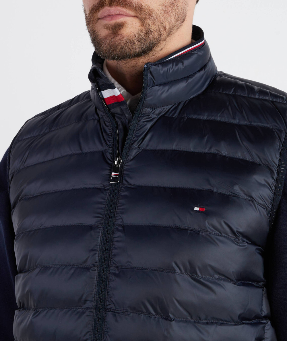 безрукавка core circular Tommy Hilfiger - темно-синий(MW0MW18762)