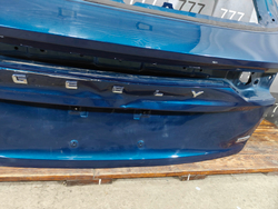 Крышка багажника Geely Monjaro 21-нв Б/У Оригинал 6608115786C15