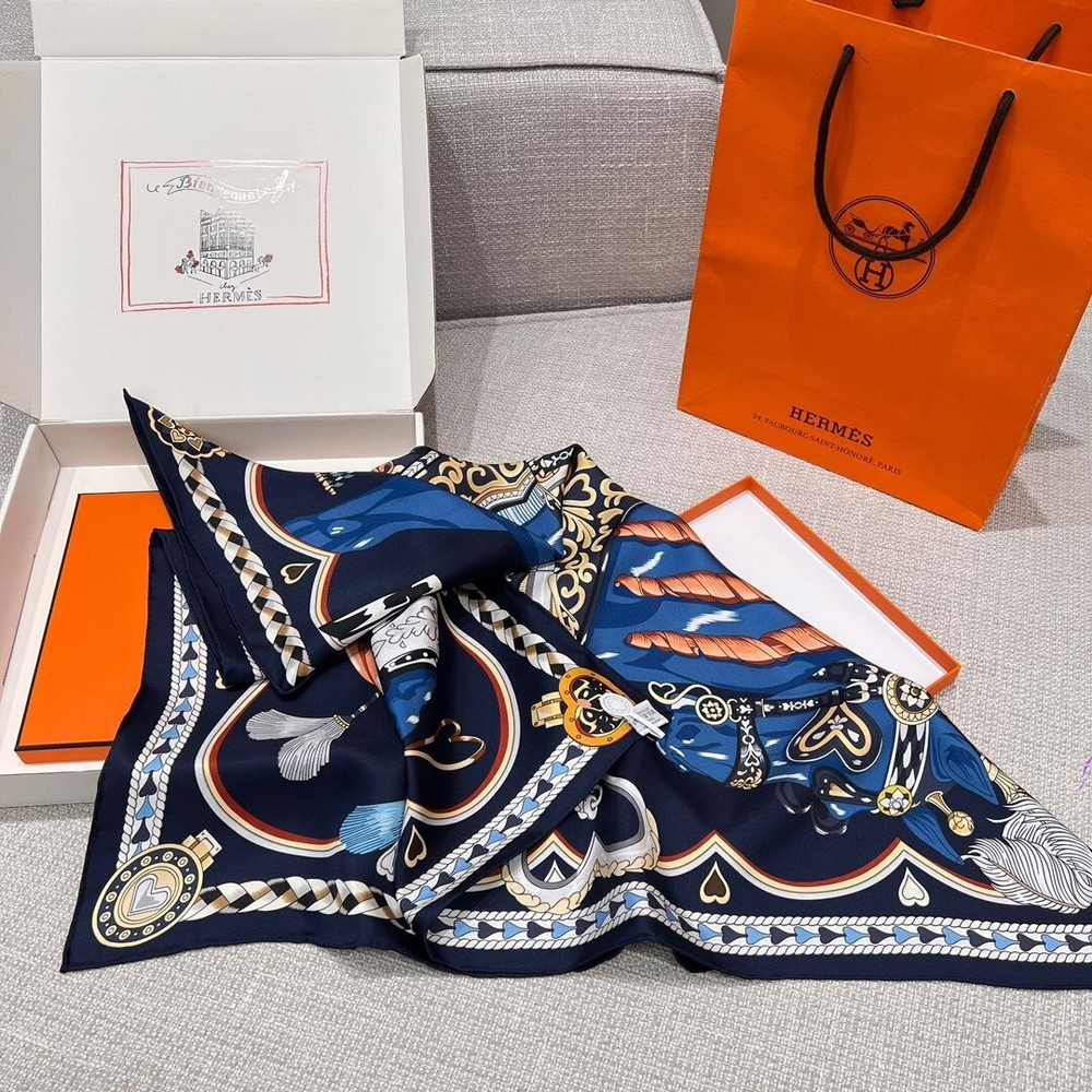 Платок Hermes