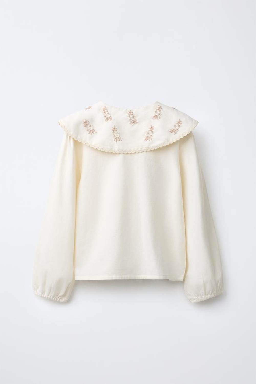 ZARA ПИЖАМА С ВЫШИТЫМИ ЦВЕТАМИ, ЭКРЮ